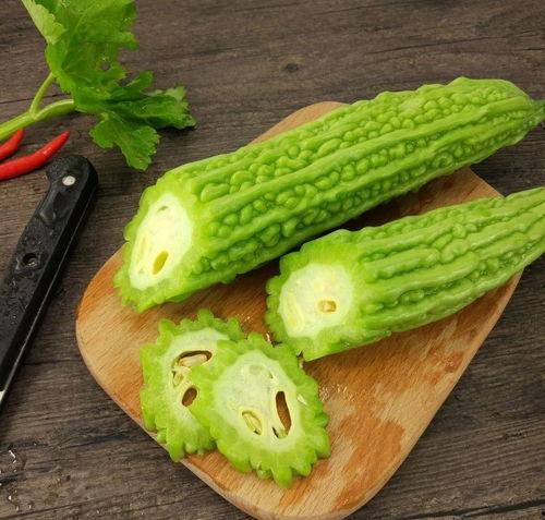 一人一餐吃一瓜视频,一瓜带来的味蕾盛宴