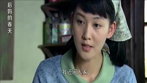 后妈吃瓜带娃视频,温馨日常引发网友热议